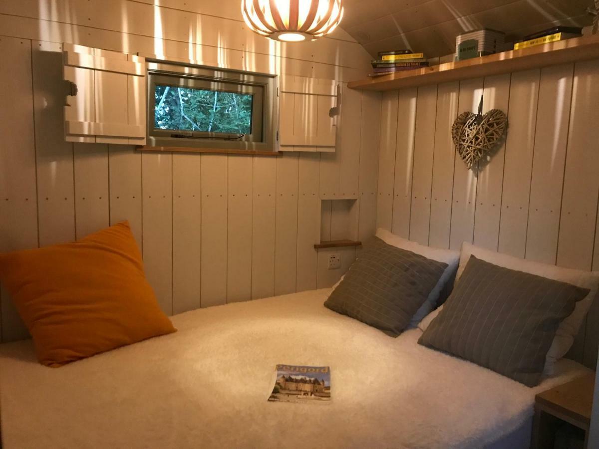 Willa The Dordogne Huts With Private Pool And Jacuzzi Payzac  Zewnętrze zdjęcie
